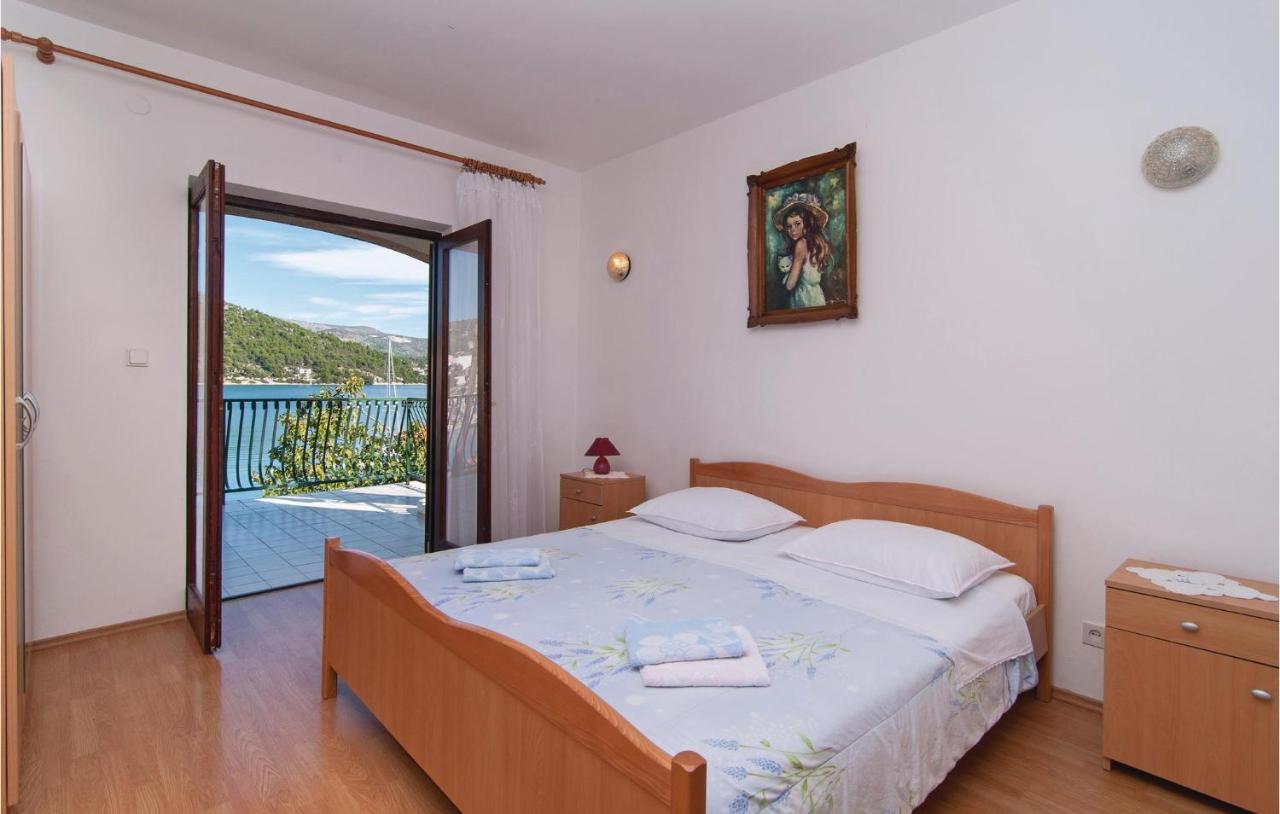 2 Bedroom Cozy Apartment In مارينا المظهر الخارجي الصورة